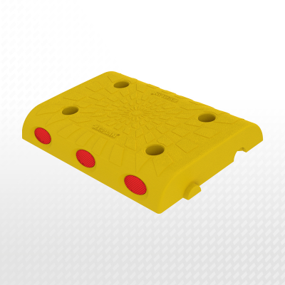 ZT50250Y - 50x334x250mm YELLOW CAT EYE SPEED BUMP/HUMP